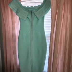 Bodycon Dress STRETCH-scallop off the shoulder